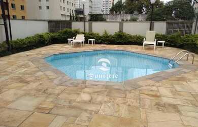 Imagem: O apartamento possui 4 Dormitórios, 3 Banheiros, 2 Vagas na