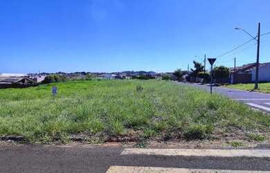 Imagem: O terreno possui 513m² de Área, Imóvel novo e está localizado