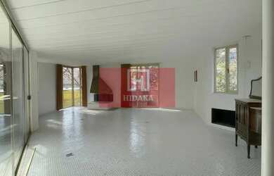 Imagem: O apartamento possui 3 Dormitórios, 4 Banheiros, 3 Vagas na