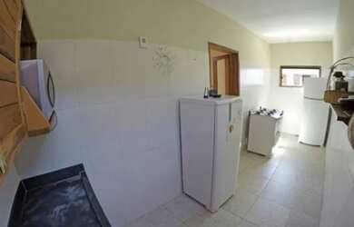 Imagem: A casa possui 4 Dormitórios, 3 Banheiros, 2 Vagas na garagem