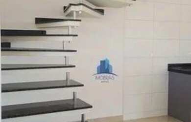 Imagem: A casa em condomínio possui 3 Dormitórios, 2 Banheiros, 2