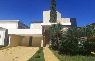 Imagem: A casa em condomínio possui 3 Dormitórios, 5 Banheiros, 4