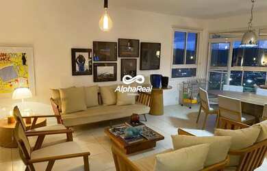 Imagem: O apartamento possui 4 Dormitórios, 5 Banheiros, 3 Vagas na