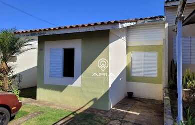 Imagem: A casa em condomínio possui 3 Dormitórios, 2 Banheiros, 2