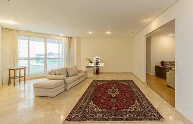 Imagem 3: Apartamento mobiliado com 4 quartos para alugar no Ecoville em Curitiba