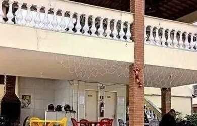 Imagem: A casa possui 2 Dormitórios, 2 Banheiros, 1 Vaga na garagem