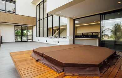 Imagem 5: Casa à venda no Condomínio Residencial Royal Tennis, em Londrina