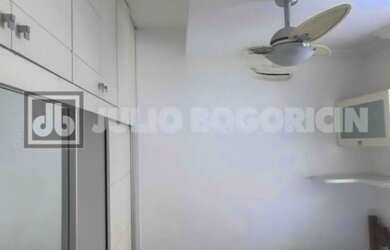 Imagem 14: JBB303191 Barra da Tijuca Jardim Oceânico 3 Quartos Próximo Praia 3 Vagas