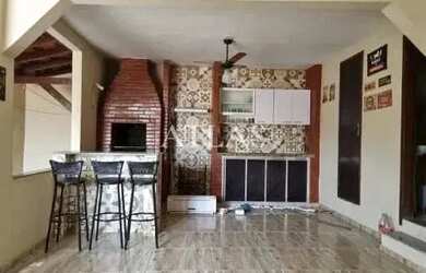 Imagem: Casa Grande 4 QUARTOS, 300m2- Jardim Veneza, Volta Redonda/RJ