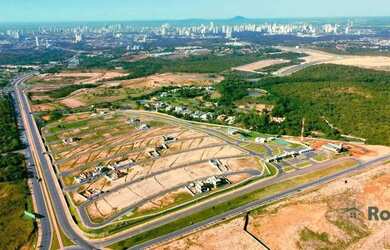 Imagem: O terreno possui 311m² de Área, Imóvel novo e está localizado