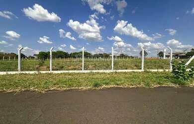 Imagem: O terreno possui 5.010m² de Área e está localizado em Chácara