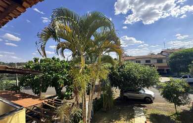 Imagem 2: SOBRADO CONDOMÍNIO PRIVÊ DOS GIRASSÓIS 3 QUARTOS 1 SUÍTE - GOIÂNIA...