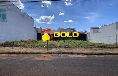 Imagem: O terreno possui 250m² de Área e Imóvel mobiliado e está