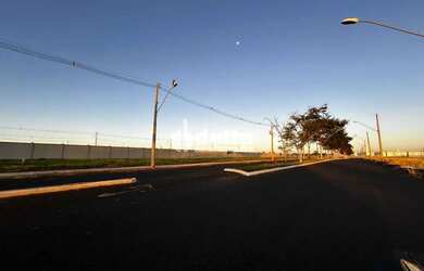 Imagem 3: Terreno disponível para venda 275 m² no bairro Grand Ville em Uberlândia-MG