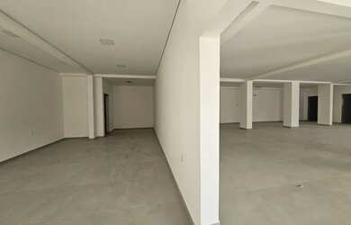 Imagem 8: Excelente Sala Comercial com 220 m² na Nações - Balneário Camboriú...