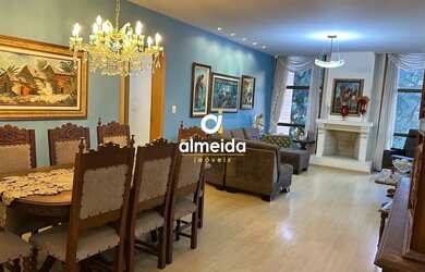 Imagem: O apartamento possui 3 Dormitórios, 3 Banheiros, 2 Vagas na