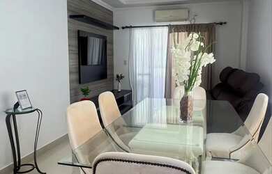 Imagem: O apartamento possui 3 Dormitórios, 2 Banheiros, 2 Vagas na