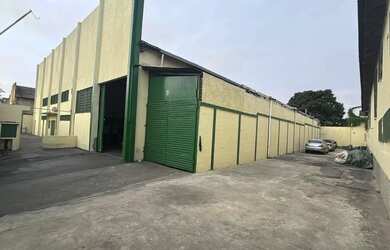 Imagem: O depósito possui 1.700m² de Área e está localizado em