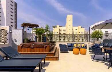 Imagem: O apartamento na cobertura possui 4 Dormitórios, 5 Banheiros