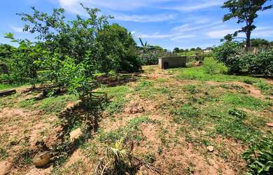 Imagem: O terreno possui 1.000m² de Área e está localizado em Santa