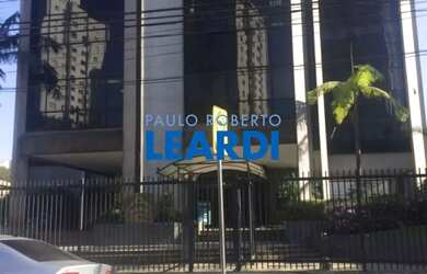 Imagem: O depósito possui 1 Vaga na garagem, 97m² de Área e está