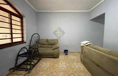 Imagem 2: Casa Padrão para locação e venda no Bairro Ipiranga, em Ribeirão Preto