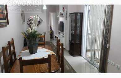 Imagem: O apartamento possui 2 Dormitórios, 1 Banheiro, 1 Vaga na garagem