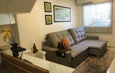 Imagem: A casa possui 2 Dormitórios, 3 Banheiros, 1 Vaga na garagem