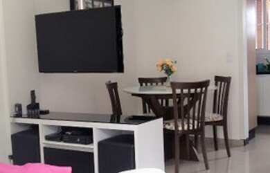 Imagem: A casa em condomínio possui 2 Dormitórios, 1 Banheiro, 1 Vaga