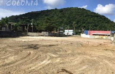 Imagem: O terreno possui 2.244m² de Área e está localizado em Loteamento