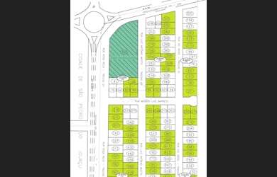 Imagem: O terreno possui 336m² de Área, Imóvel novo e está localizado