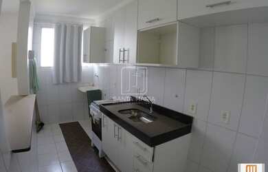 Imagem: O apartamento possui 2 Dormitórios, 1 Banheiro, 1 Vaga na garagem