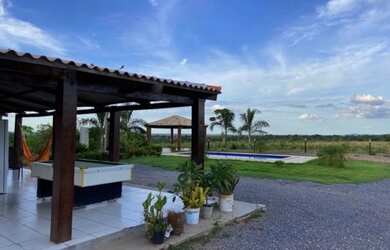 Imagem: A chácara possui 40.000m² de Área, Churrasqueira, Piscina