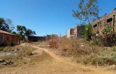 Imagem 1: VENDO LOTE NA AURENY III. 450m² de Área