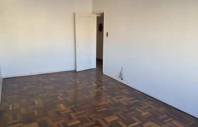 Imagem: O apartamento possui 2 Dormitórios, 2 Banheiros, 98m² de Área