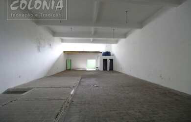 Imagem: O depósito possui 398m² de Área e está localizado em Vila