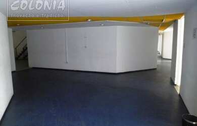 Imagem: O depósito possui 5.000m² de Área e está localizado em