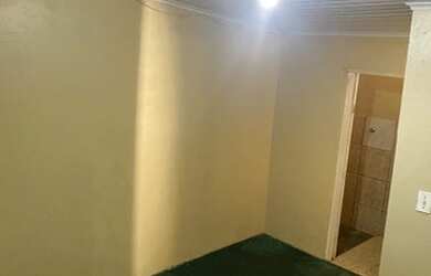 Imagem 7: Aluga-se casa na M Norte. 3 Vagas na garageme4 Dormitórios