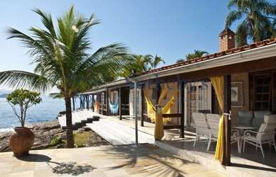 Imagem 3: Em ilha bem localizada em Paraty