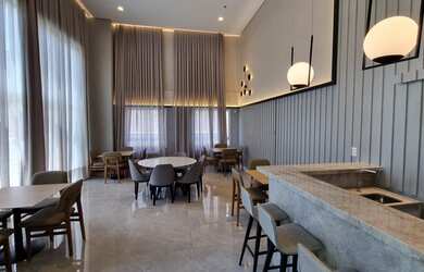 Imagem: O apartamento possui 3 Dormitórios, 3 Banheiros, 2 Vagas na