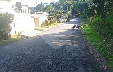 Imagem 3: Maravilhoso terreno no Alpes da Cantareira, segurança 24 horas, com academia