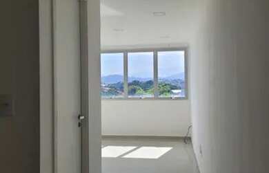 Imagem: O studio possui 1 Dormitório, 1 Banheiro e 33m² de Área e