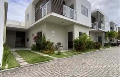 Imagem: A casa em condomínio possui 3 Dormitórios, 4 Banheiros, 2