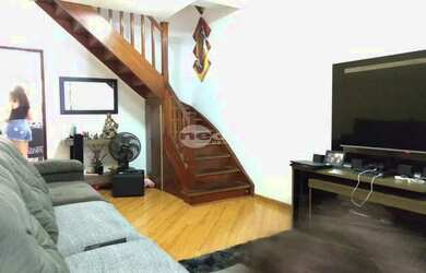 Imagem: A casa possui 2 Dormitórios, 1 Banheiro, 1 Vaga na garagem