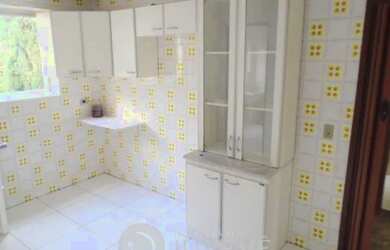 Imagem 15: IMOBILIARIA JUVEVE ALUGA APARTAMENTO AGUA VERDE AV ESTADOS PRX KENNEDY CEMITERIO 3 DORMITO