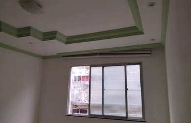 Imagem 5: Apartamento de Salvador. Guarda roupa, 1 Banheiroe2 Dormitórios