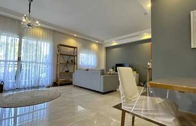 Imagem: O apartamento possui 3 Dormitórios, 4 Banheiros, 2 Vagas na