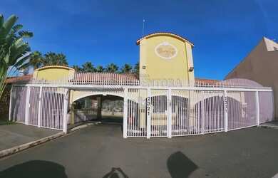 Imagem: A casa em condomínio possui 2 Dormitórios, 1 Banheiro, 1 Vaga