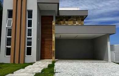 Imagem: A casa em condomínio possui 4 Dormitórios, 5 Banheiros, 4