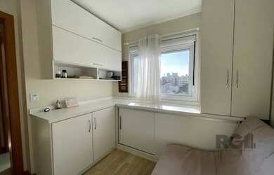 Imagem 13: Apartamento em Tristeza. Piscina, 75m² de Área, 2 Vagas na garageme2...